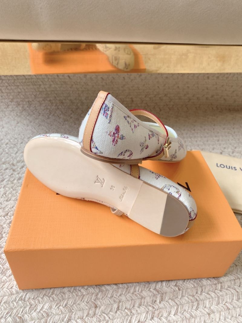 Louis Vuitton Flat Shoes